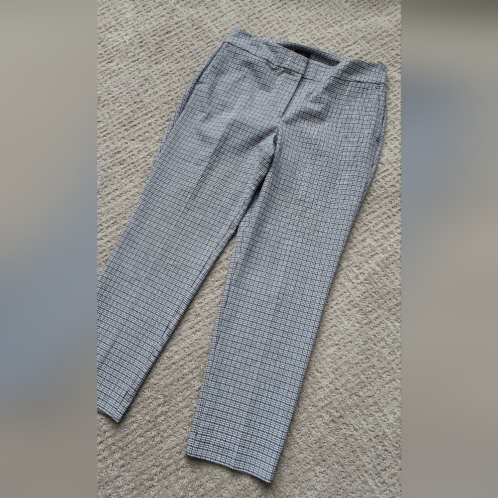 Ann Taylor Factory Black,White, Burgandy Patterned Pants
